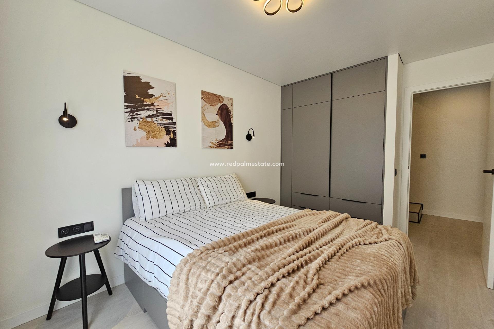 Återförsäljning - Bungalow -
Torrevieja - Los Europeos