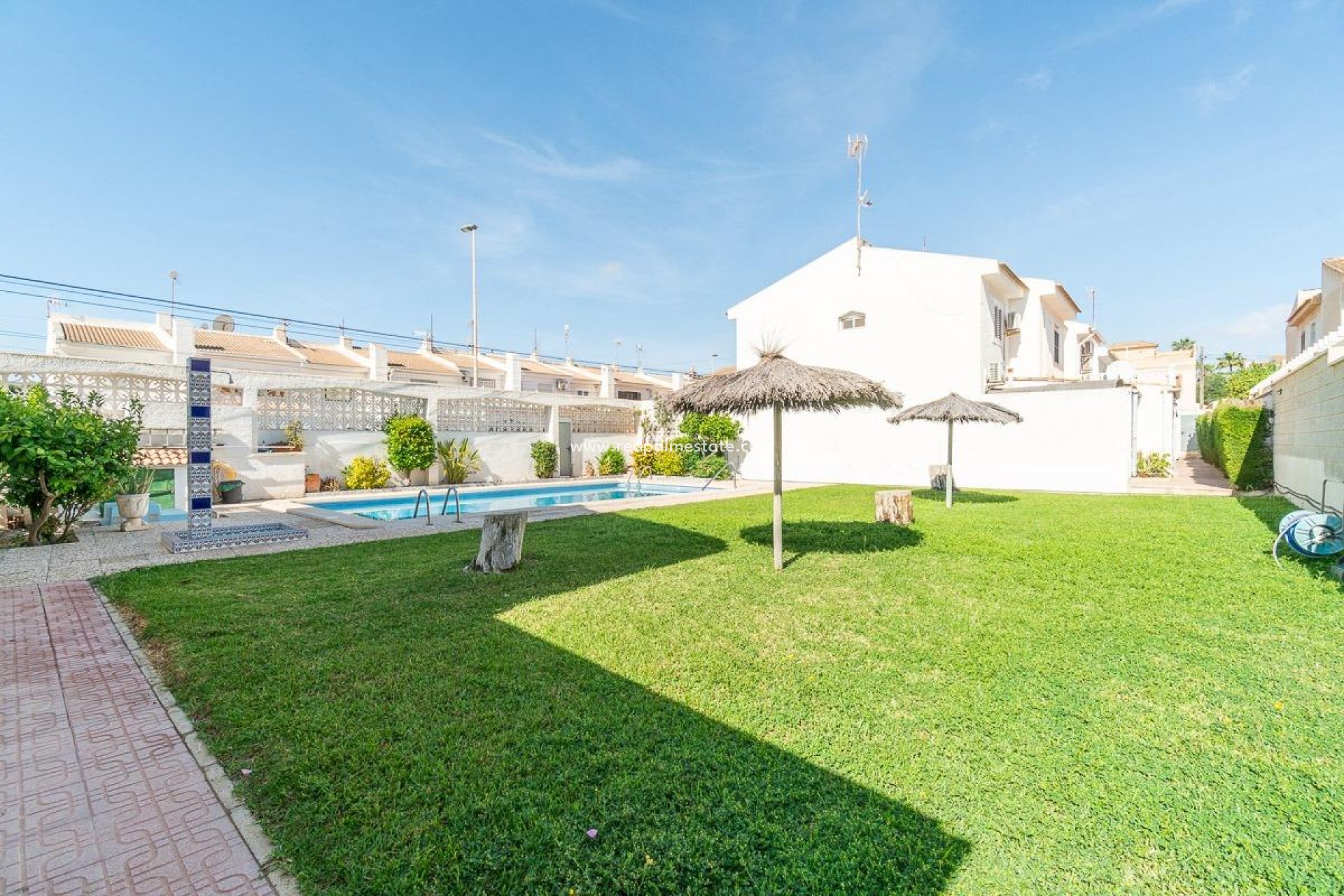 Återförsäljning - Bungalow -
Torrevieja - Los Frutales