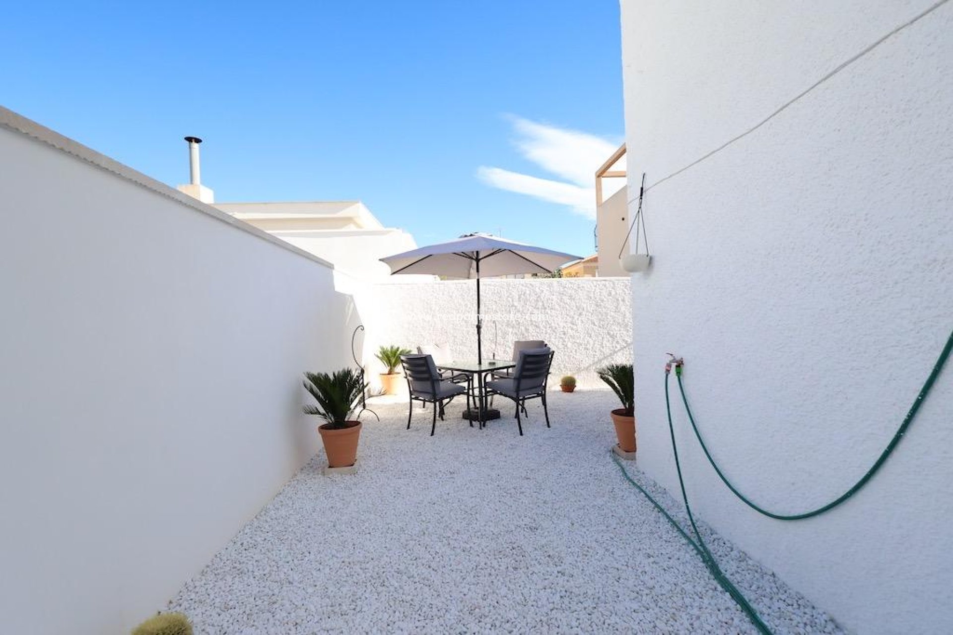 Återförsäljning - Bungalow -
Torrevieja - Los Frutales