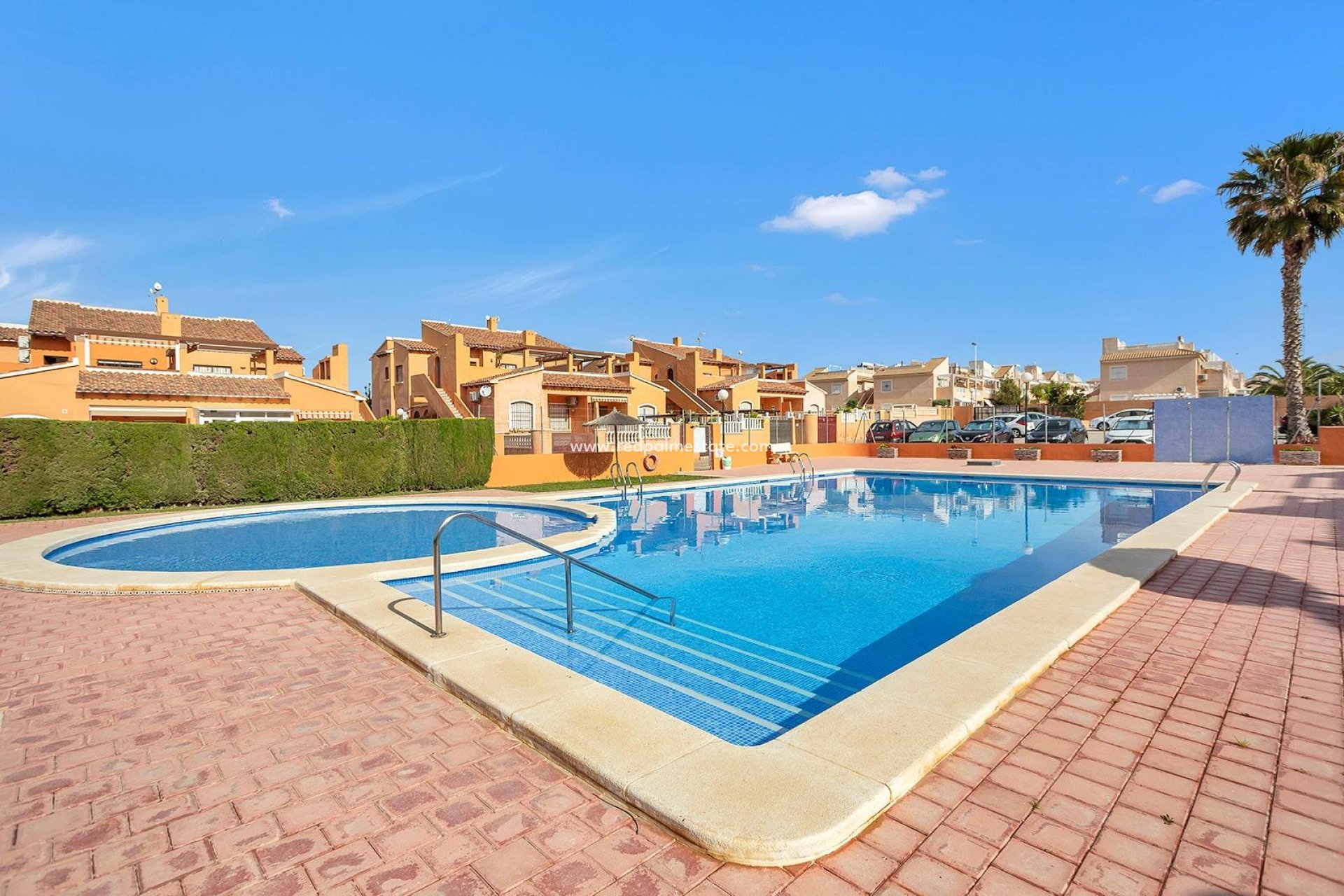 Återförsäljning - Bungalow -
Torrevieja - Nueva Torrevieja - Aguas Nuevas