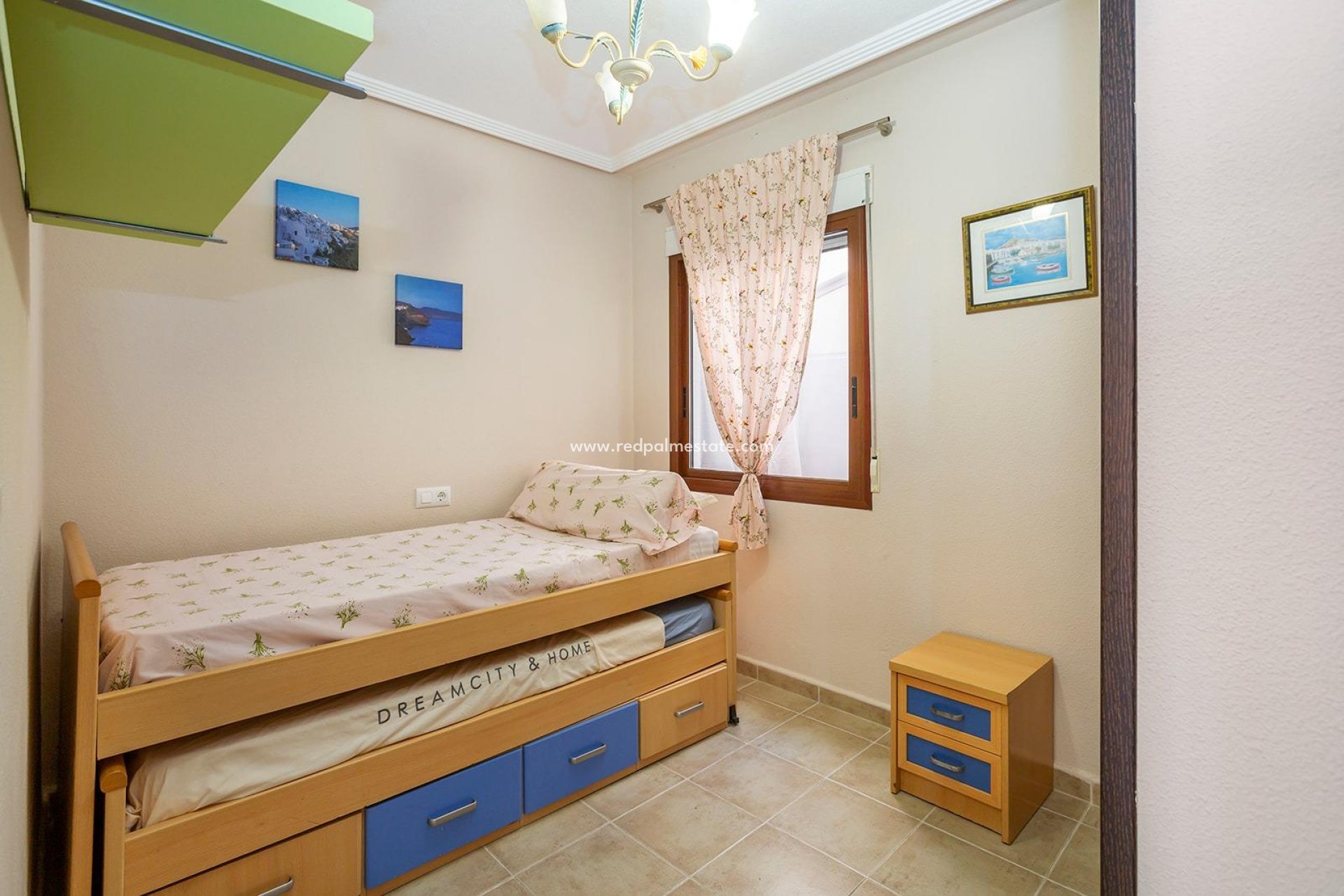 Återförsäljning - Bungalow -
Torrevieja - Nueva Torrevieja - Aguas Nuevas