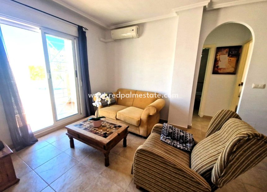 Återförsäljning - Bungalow -
Torrevieja - Nueva Torrevieja - Aguas Nuevas