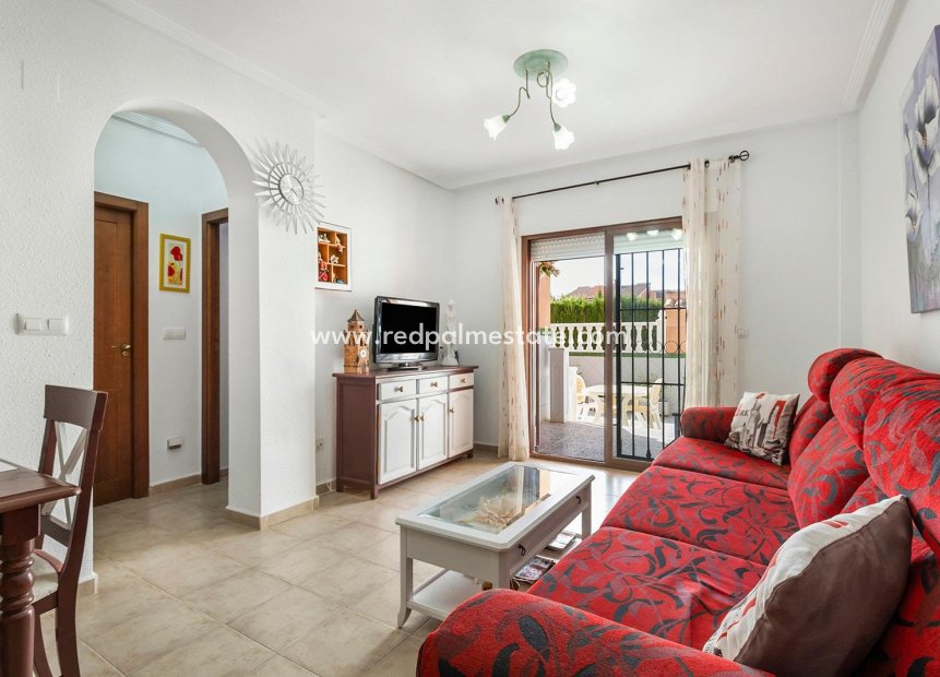 Återförsäljning - Bungalow -
Torrevieja - Nueva Torrevieja - Aguas Nuevas