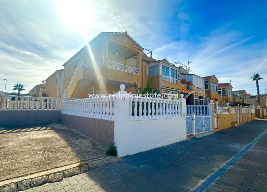 Återförsäljning - Bungalow -
Torrevieja - Playa de los Locos