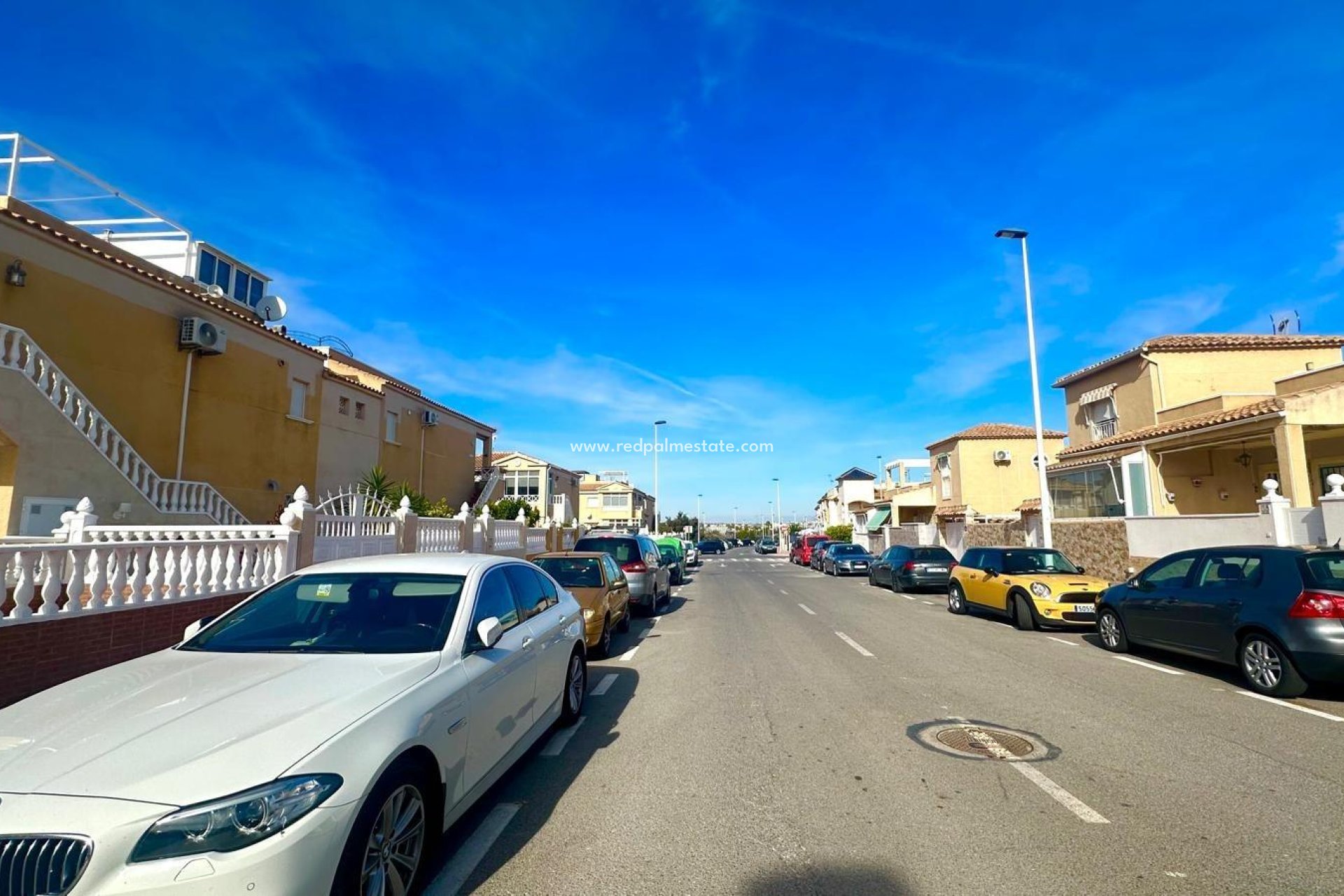 Återförsäljning - Bungalow -
Torrevieja - Playa de los Locos