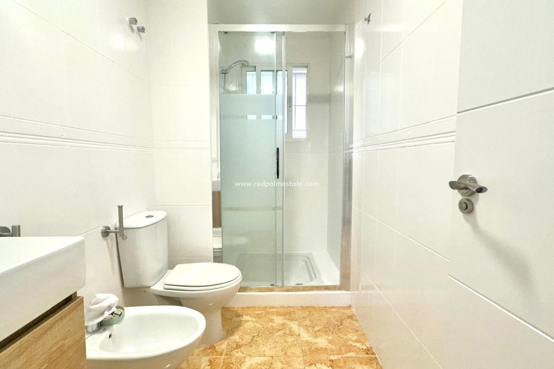 Återförsäljning - Bungalow -
Torrevieja - Playa de los Locos