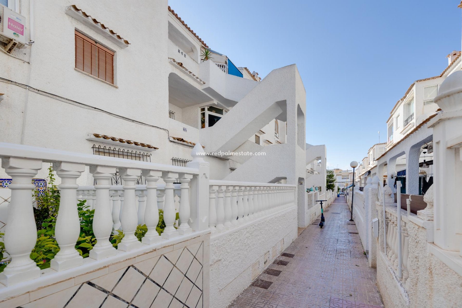 Återförsäljning - Bungalow -
Torrevieja - Playa de los Naufragos