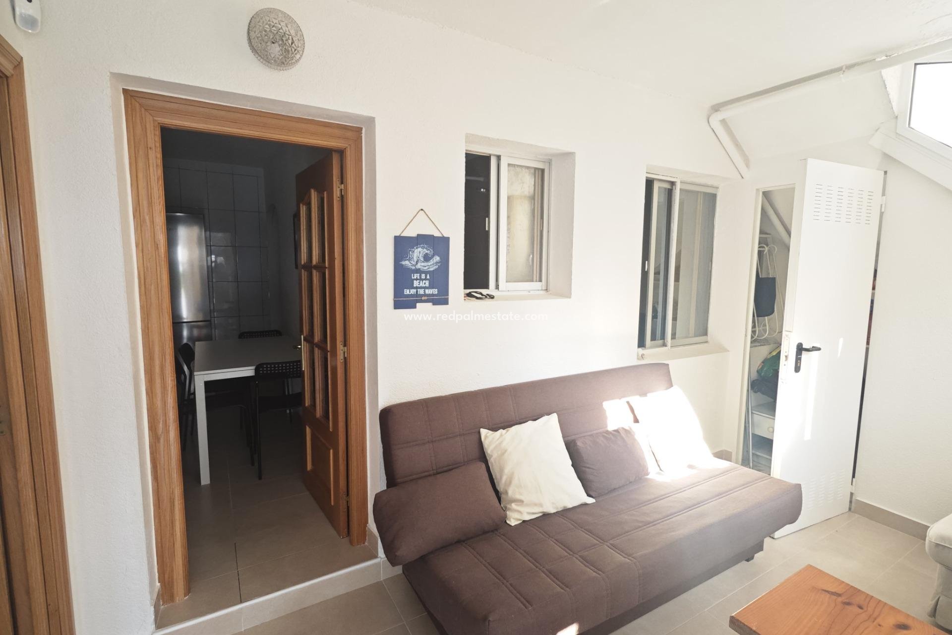 Återförsäljning - Bungalow -
Torrevieja - Playa del Cura