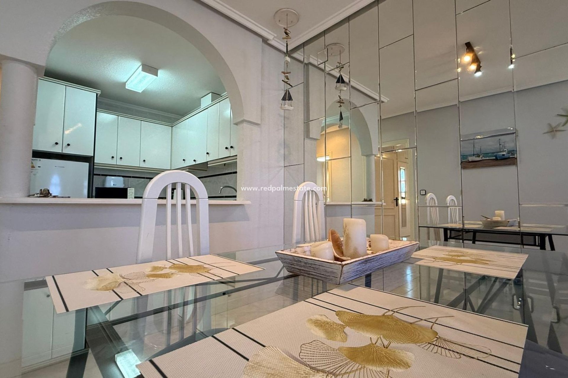 Återförsäljning - Bungalow -
Torrevieja - Punta prima