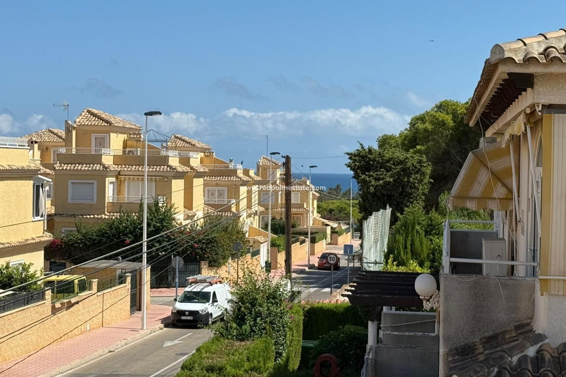 Återförsäljning - Bungalow -
Torrevieja - Punta prima