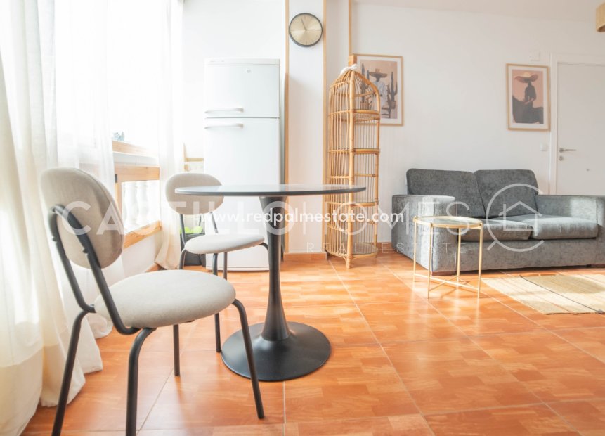 Återförsäljning - Bungalow -
Torrevieja - Punta prima