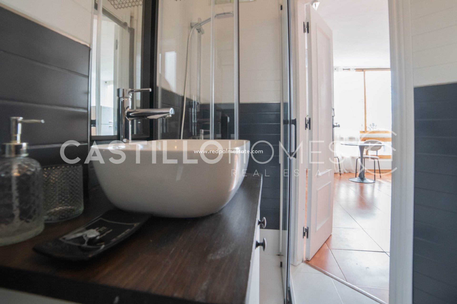 Återförsäljning - Bungalow -
Torrevieja - Punta prima