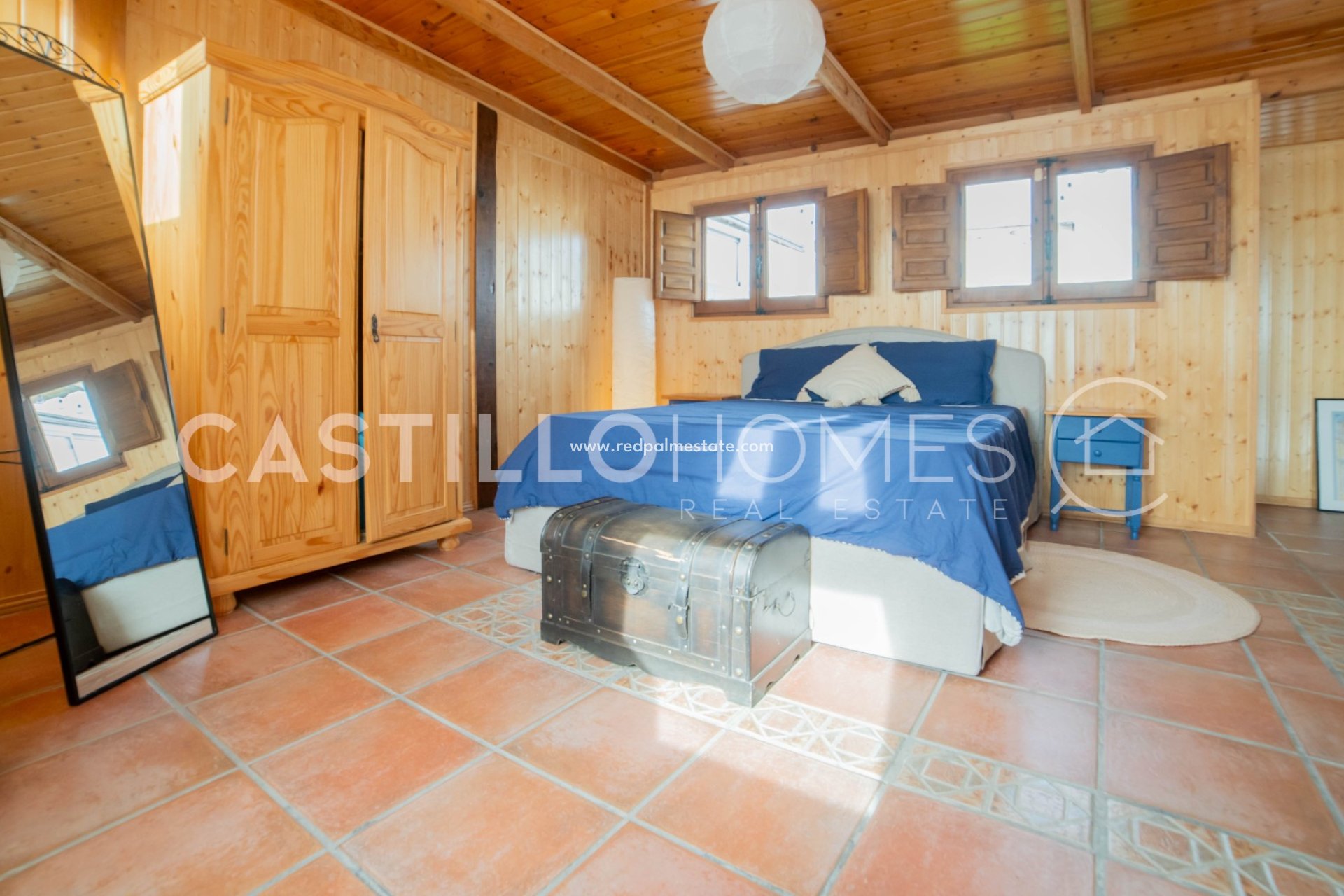 Återförsäljning - Bungalow -
Torrevieja - Punta prima