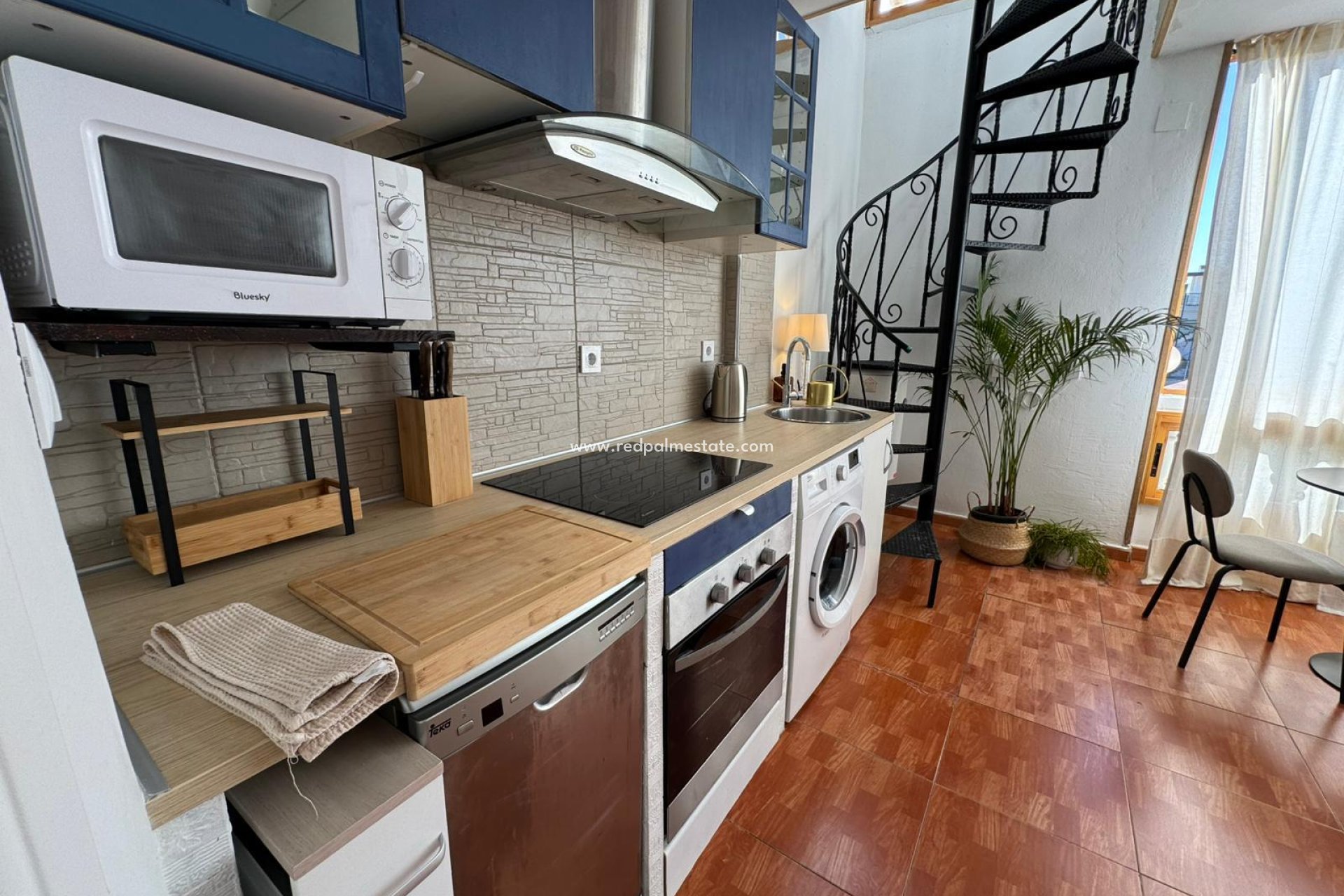 Återförsäljning - Bungalow -
Torrevieja - Punta prima