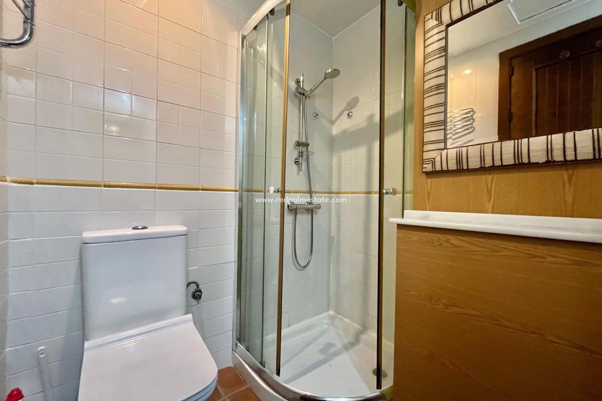 Återförsäljning - Bungalow -
Torrevieja - Punta prima