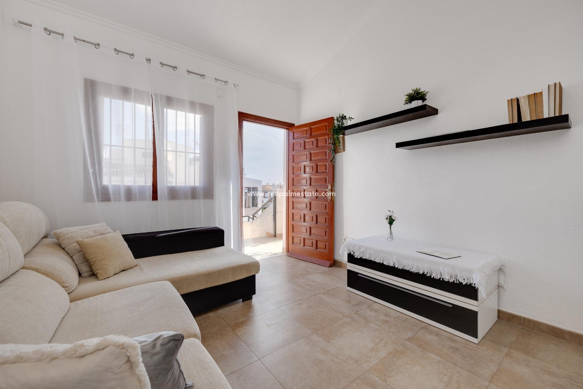 Återförsäljning - Bungalow -
Torrevieja - Rosaleda-los frutales