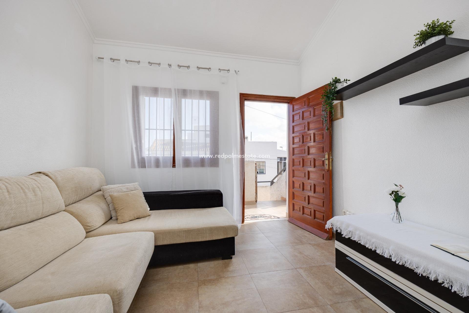 Återförsäljning - Bungalow -
Torrevieja - Rosaleda-los frutales