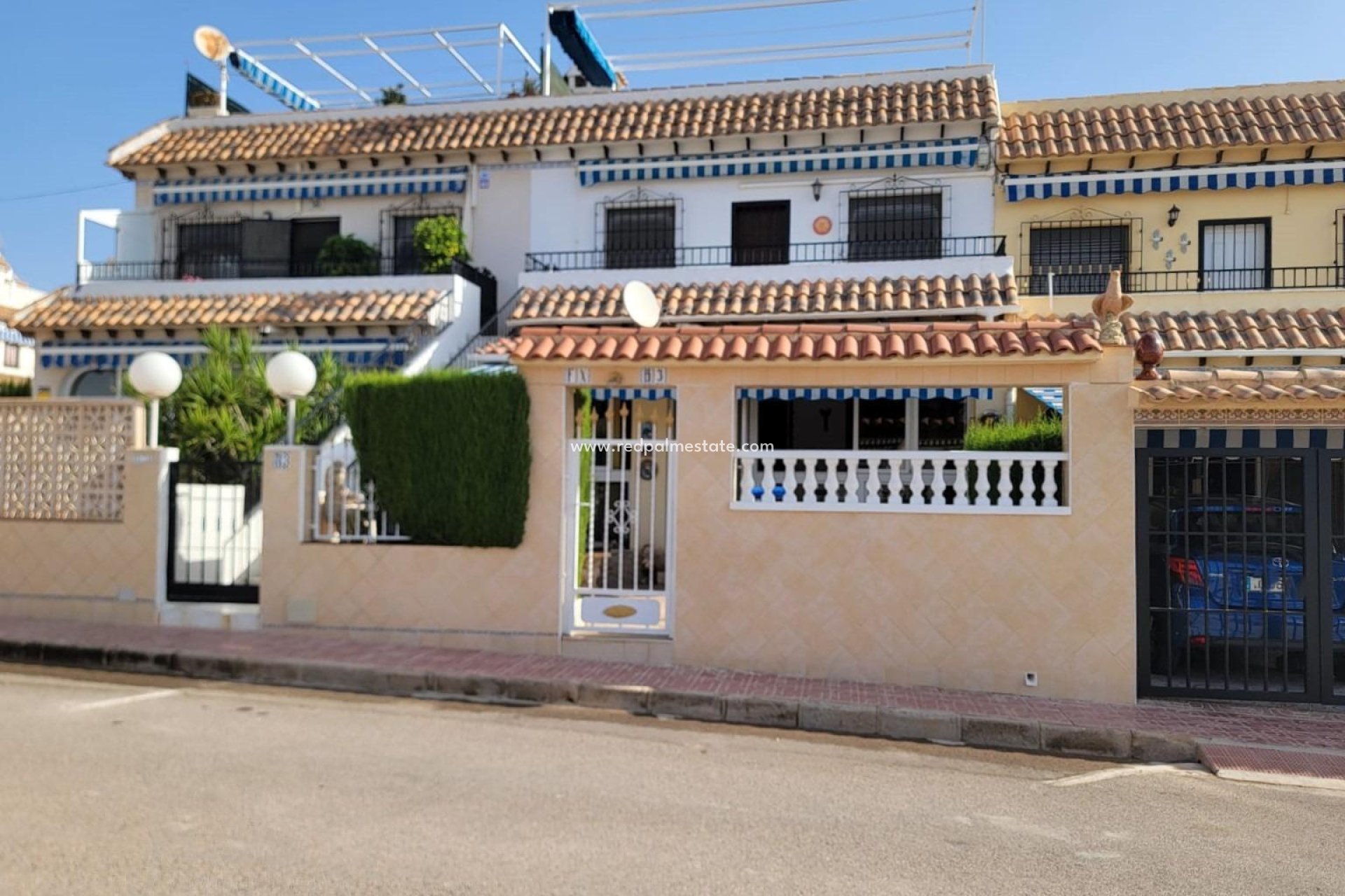 Återförsäljning - Bungalow -
Torrevieja - Rosaleda-los frutales