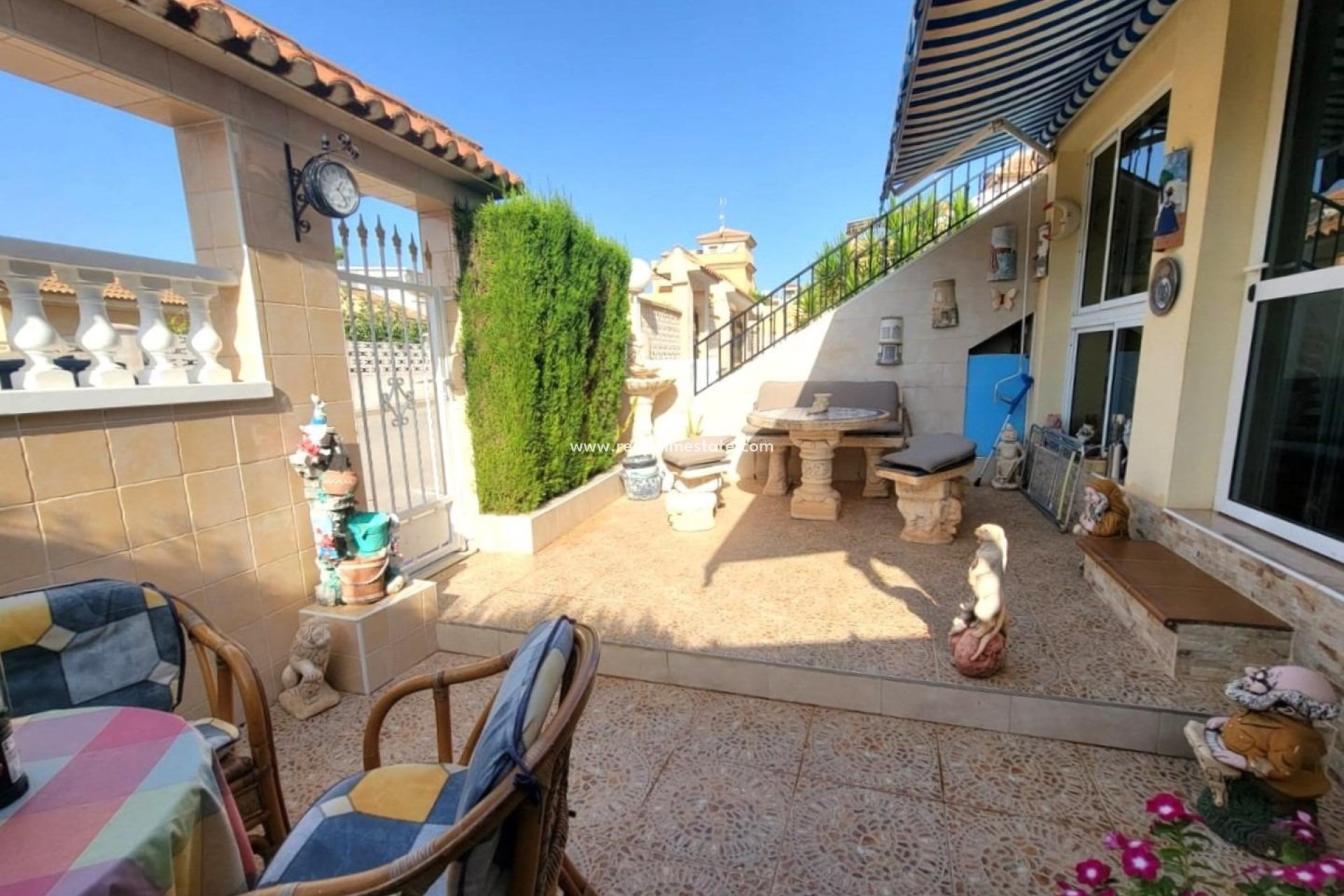 Återförsäljning - Bungalow -
Torrevieja - Rosaleda-los frutales