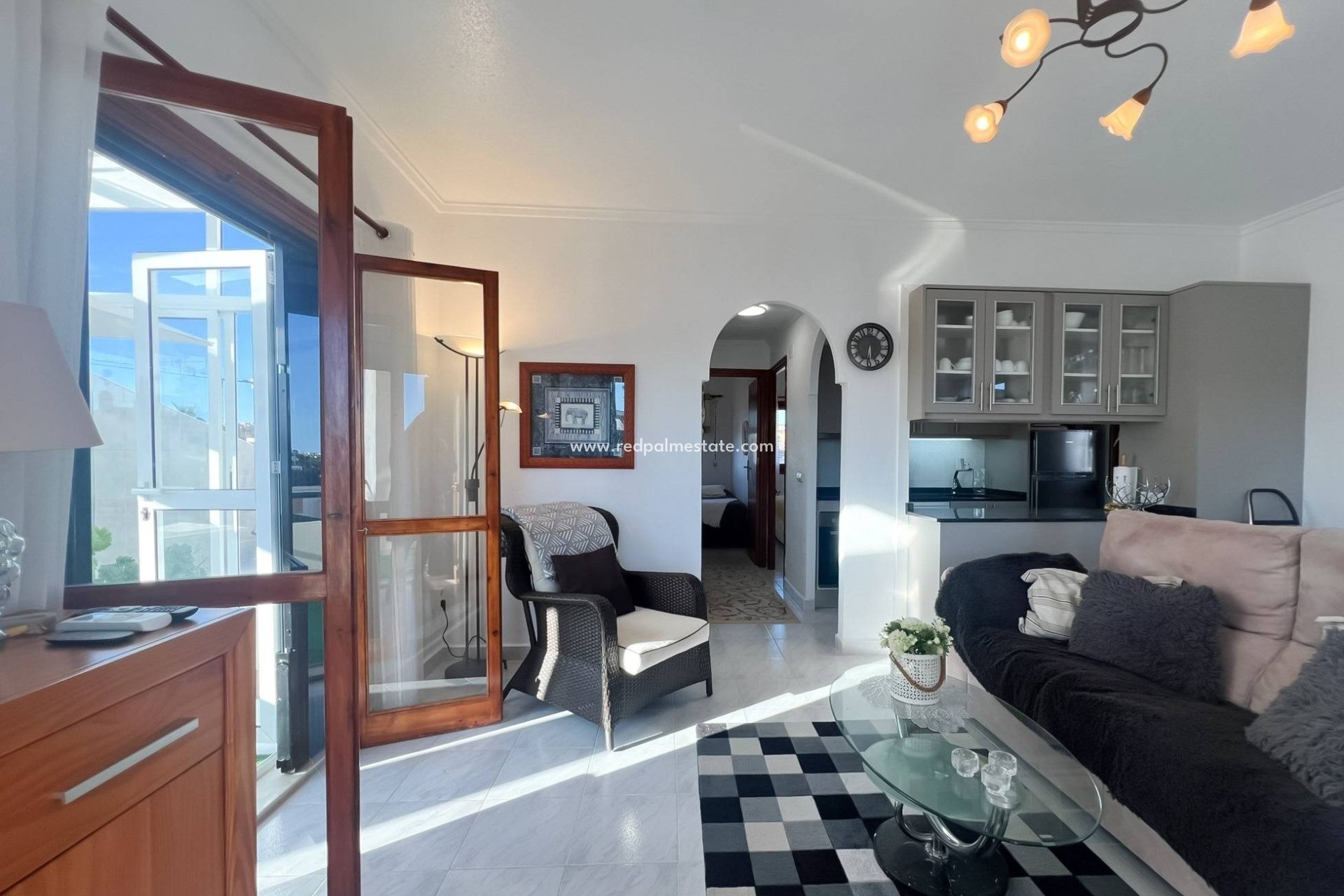 Återförsäljning - Bungalow -
Torrevieja - Rosaleda-los frutales