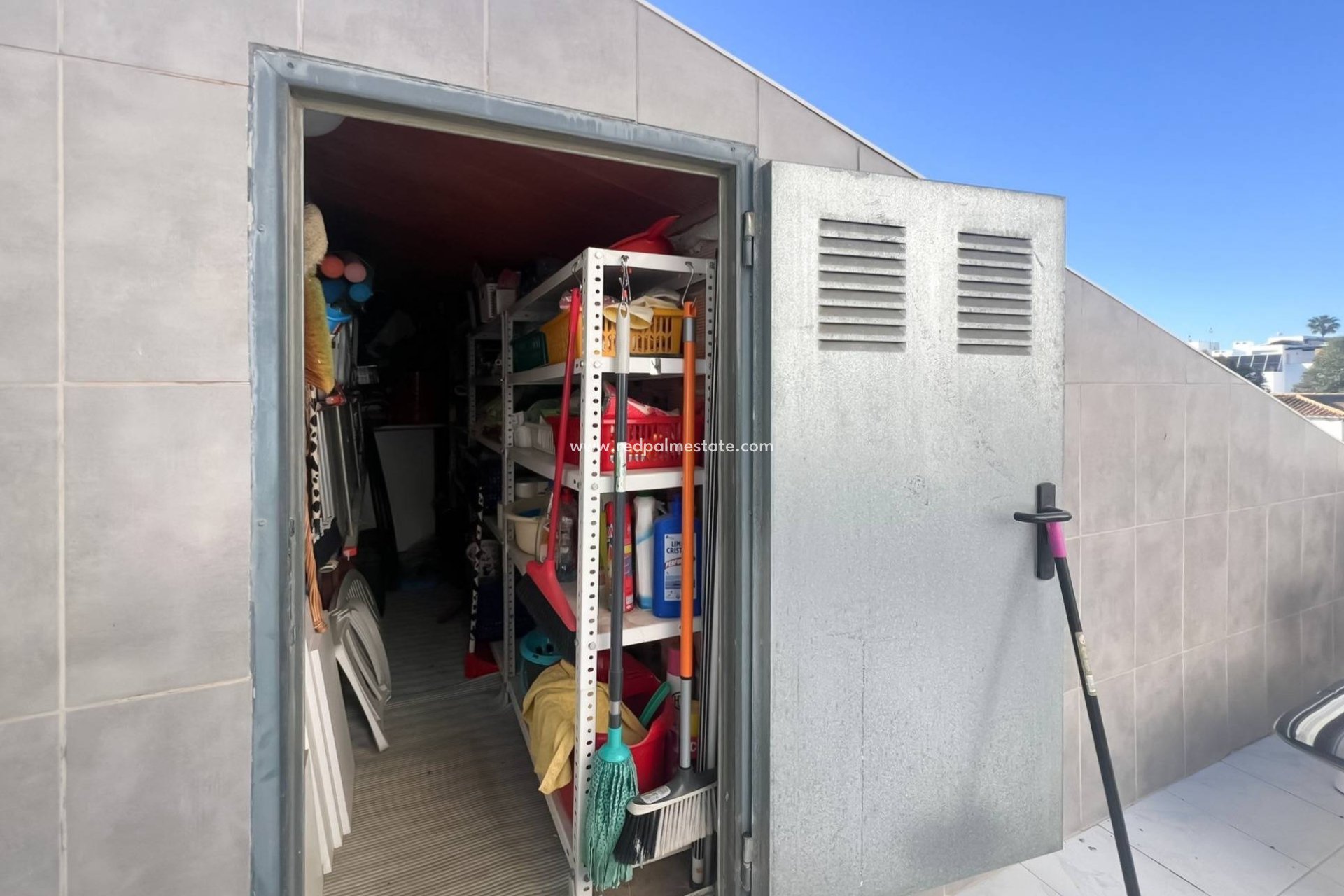 Återförsäljning - Bungalow -
Torrevieja - Rosaleda-los frutales