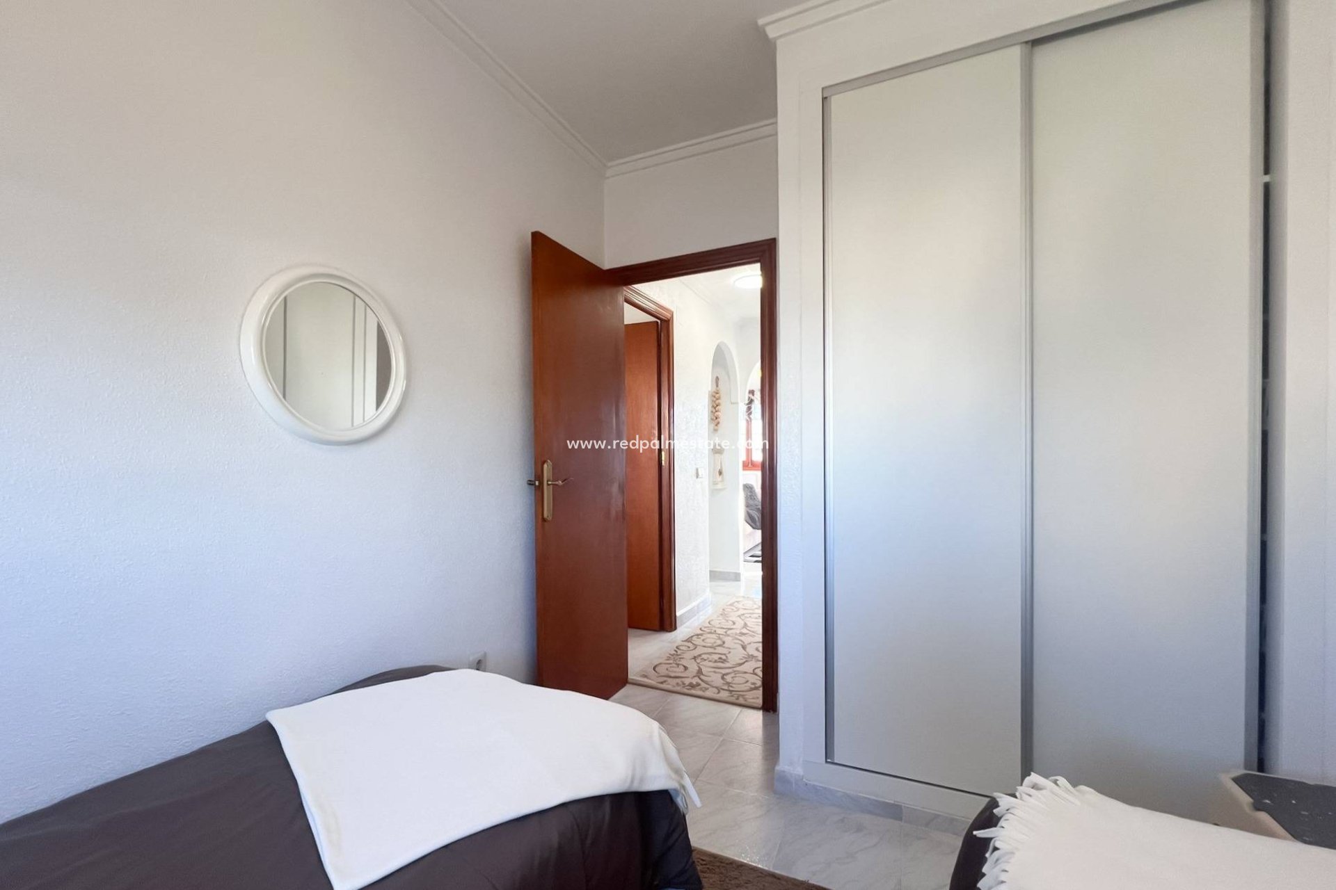 Återförsäljning - Bungalow -
Torrevieja - Rosaleda-los frutales