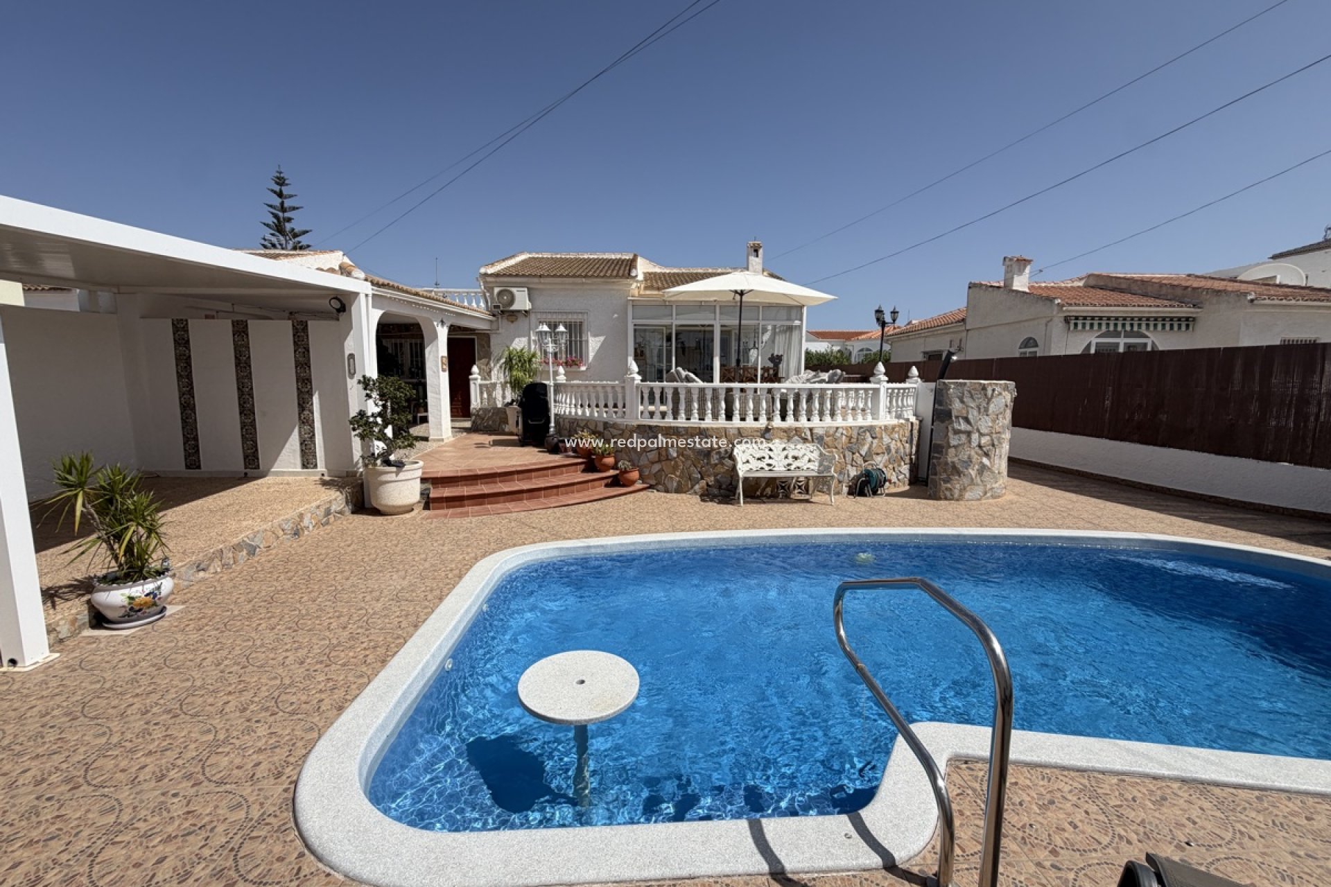 Återförsäljning - Bungalow -
Torrevieja - San Luis