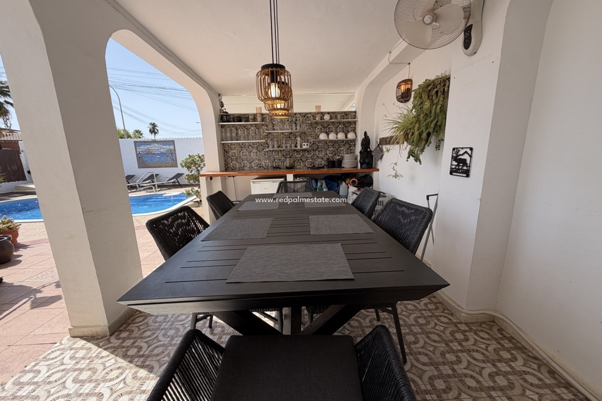 Återförsäljning - Bungalow -
Torrevieja - San Luis