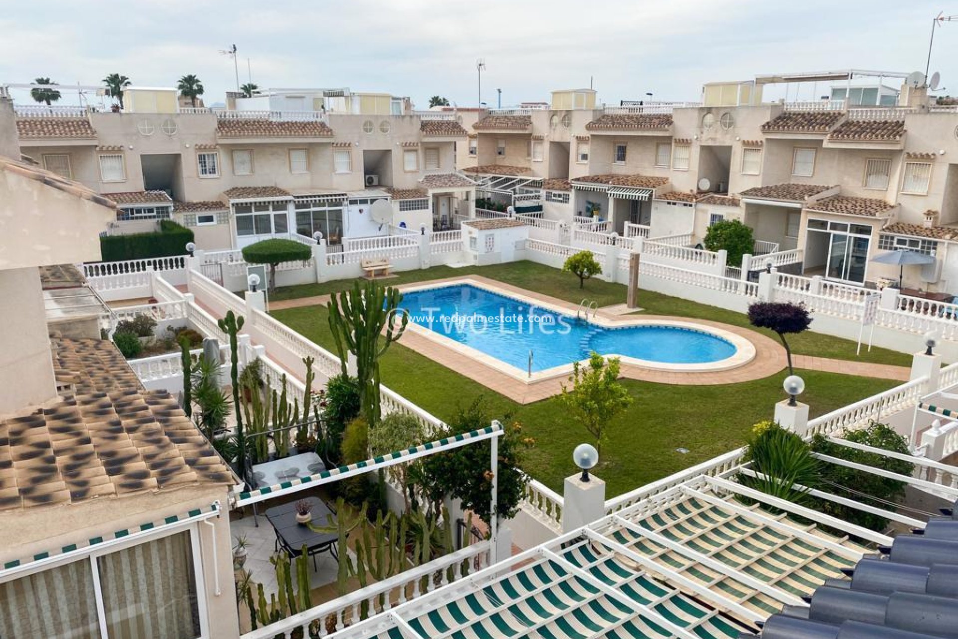 Återförsäljning - Bungalow -
Torrevieja - Sector 25