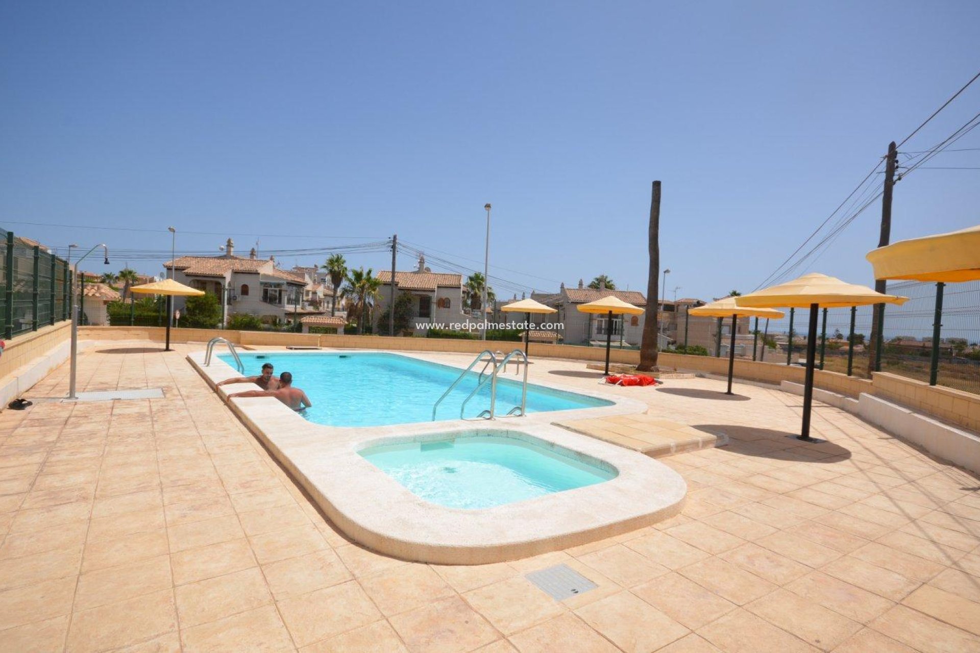 Återförsäljning - Bungalow -
Torrevieja - Torreblanca