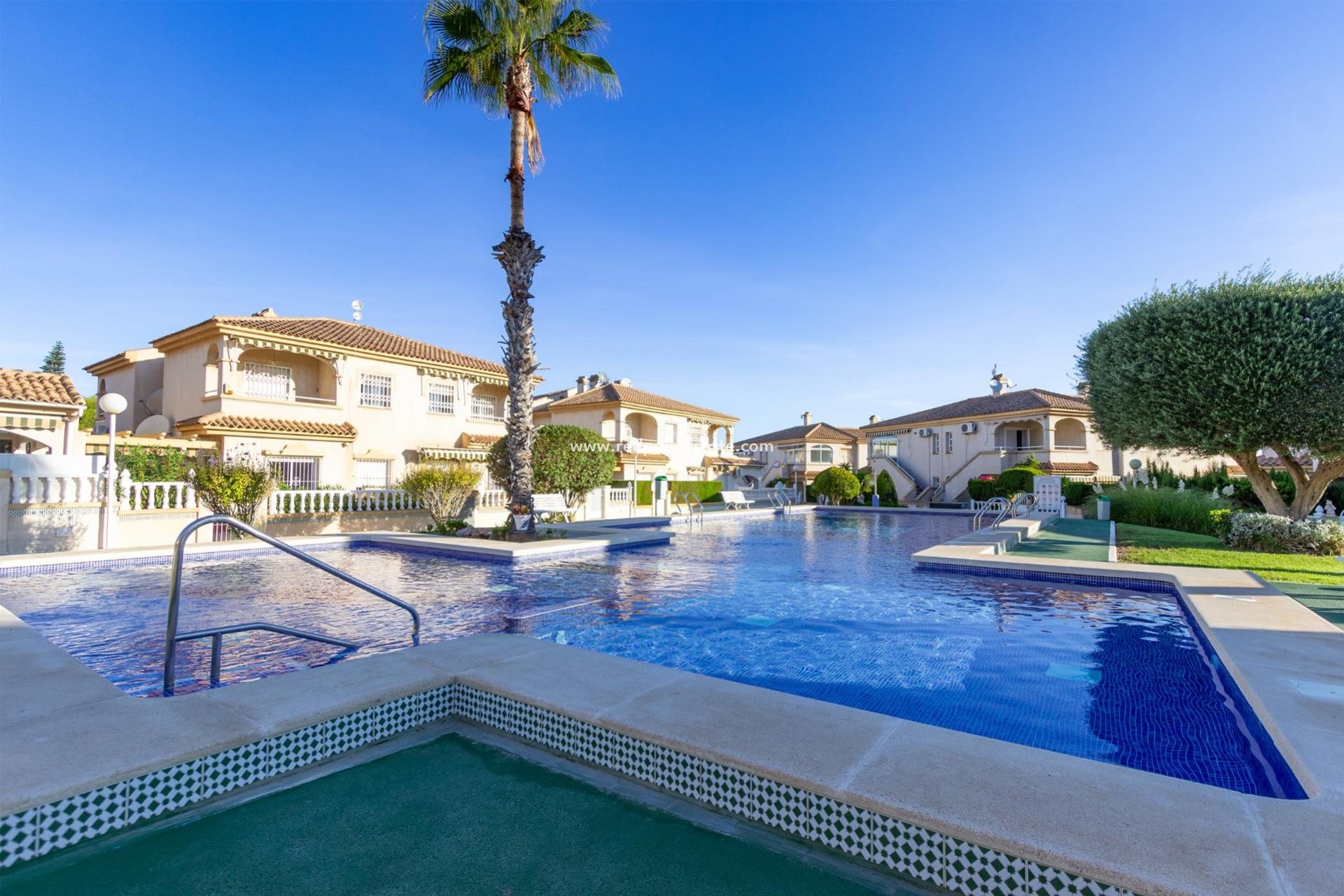 Återförsäljning - Bungalow -
Torrevieja - Torreblanca