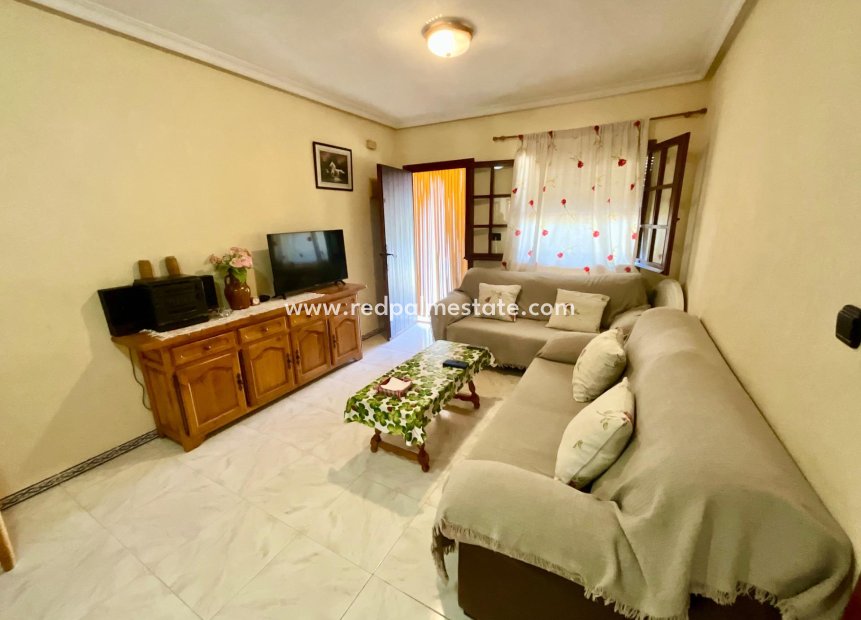 Återförsäljning - Bungalow -
Torrevieja - Torreblanca