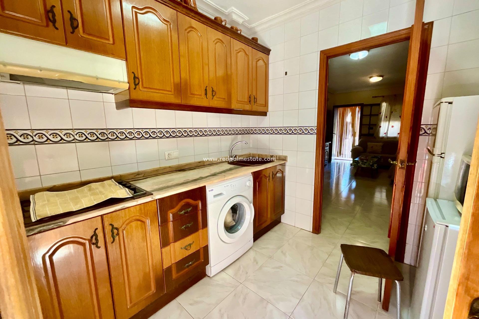 Återförsäljning - Bungalow -
Torrevieja - Torreblanca