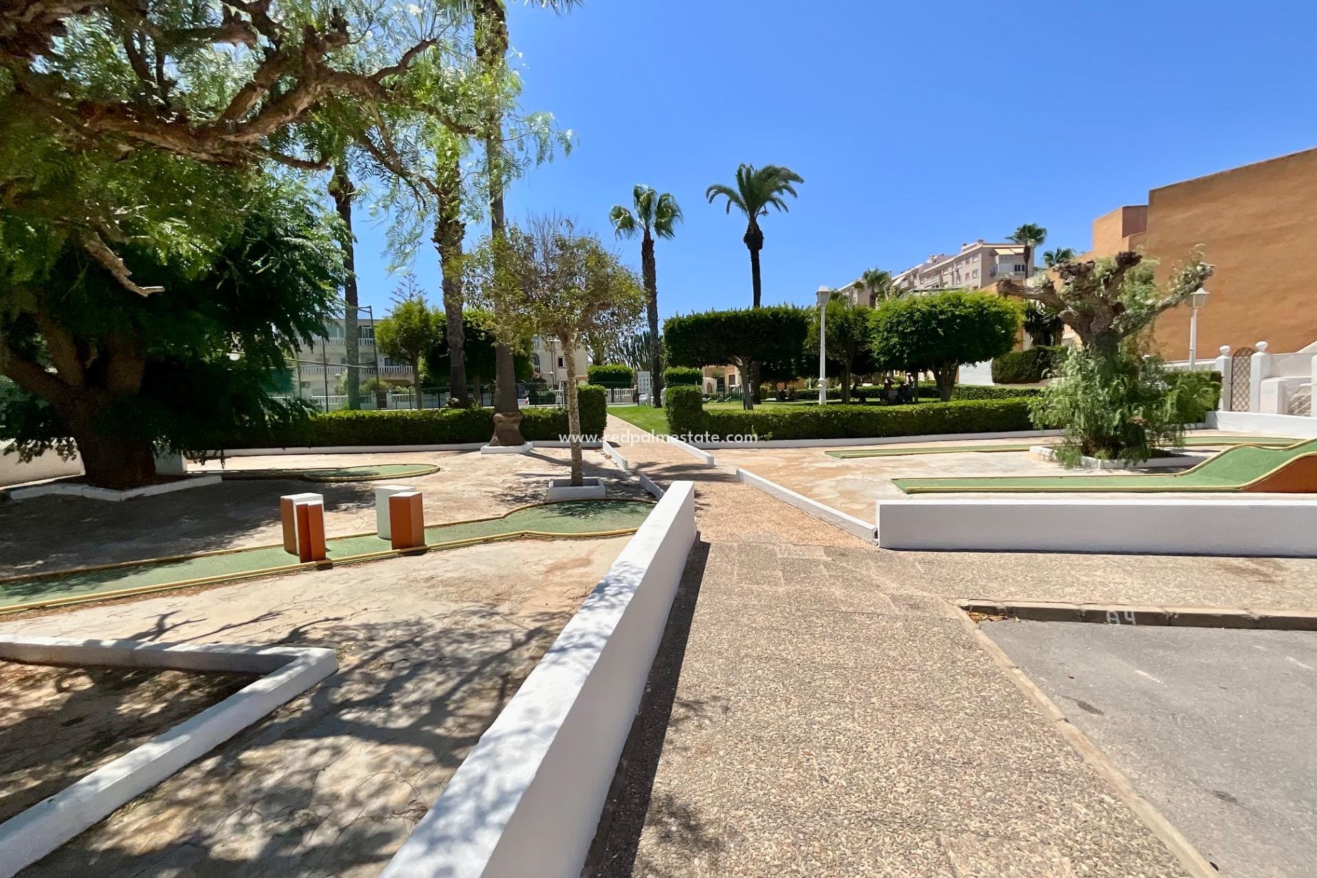 Återförsäljning - Bungalow -
Torrevieja - Torreblanca