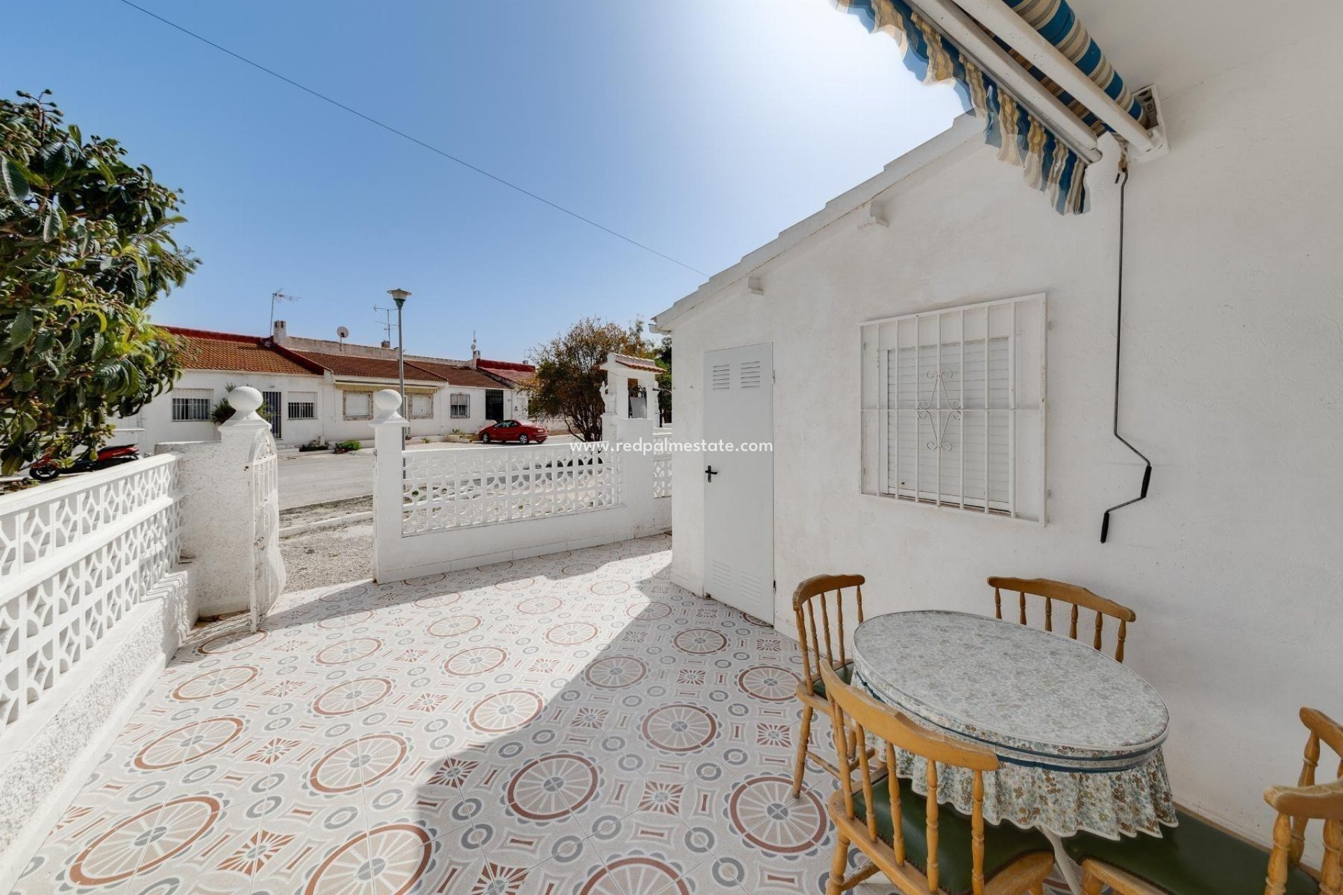 Återförsäljning - Bungalow -
Torrevieja - Torretas