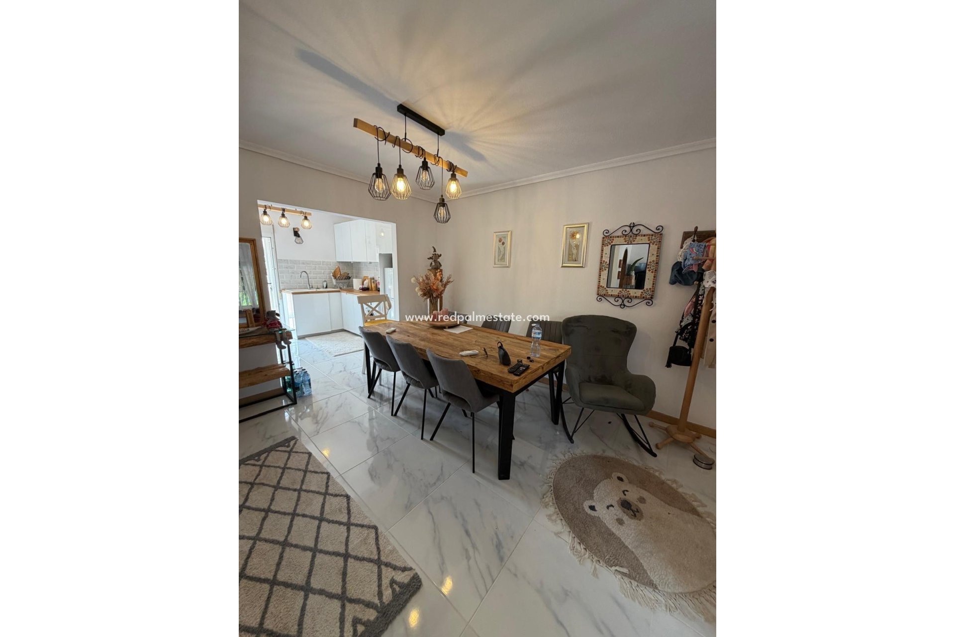 Återförsäljning - Bungalow -
Torrevieja - Zona Los Frutales