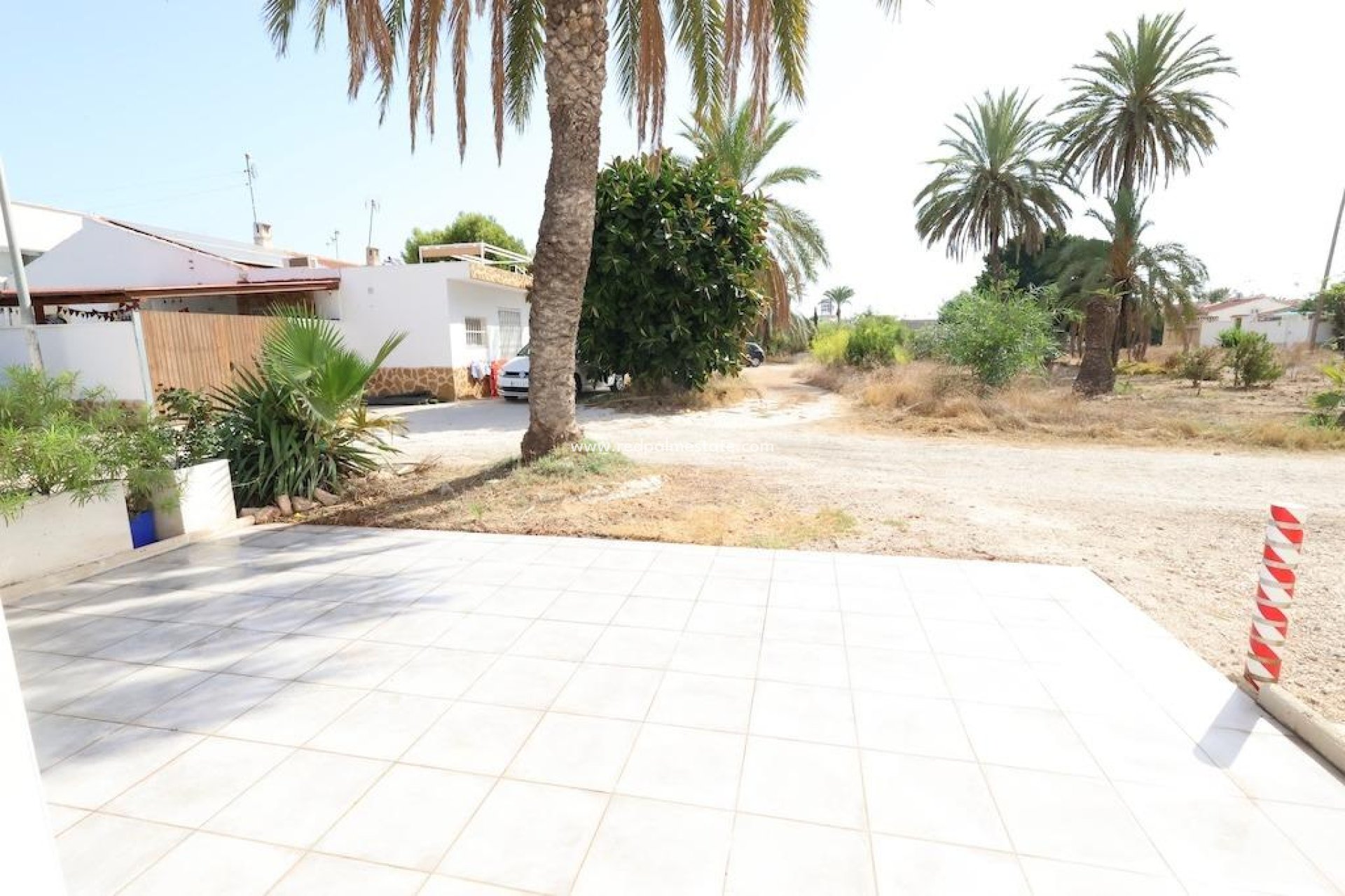 Återförsäljning - Bungalow -
Torrevieja