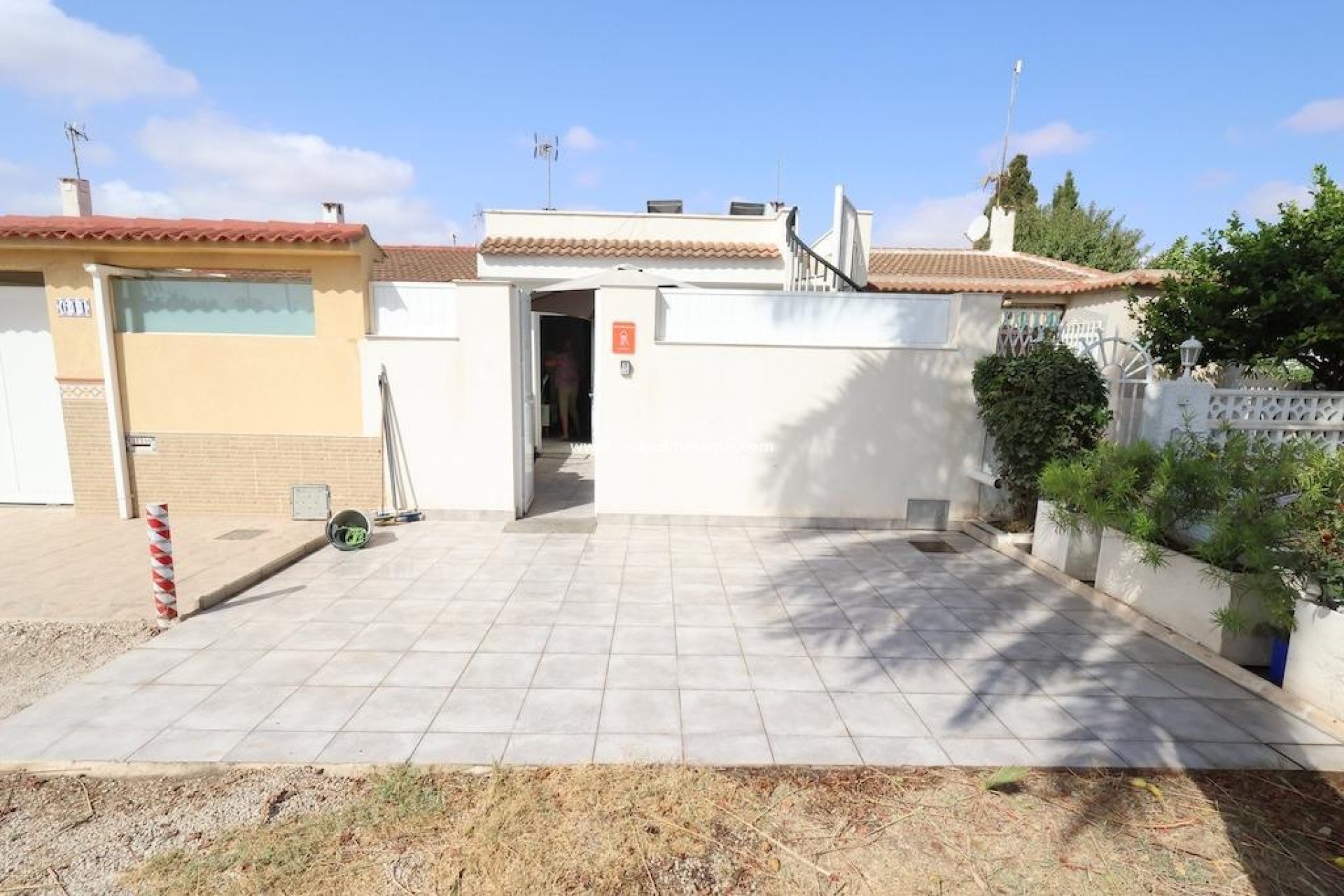 Återförsäljning - Bungalow -
Torrevieja