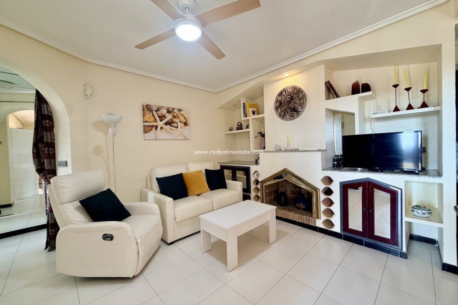 Återförsäljning - Bungalow -
Torrevieja