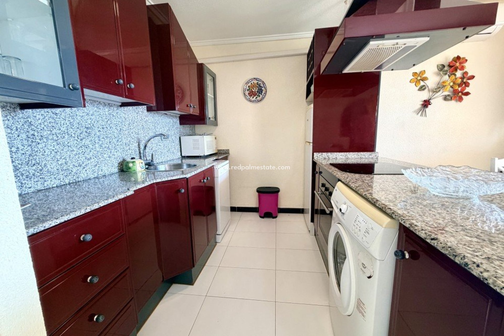 Återförsäljning - Bungalow -
Torrevieja