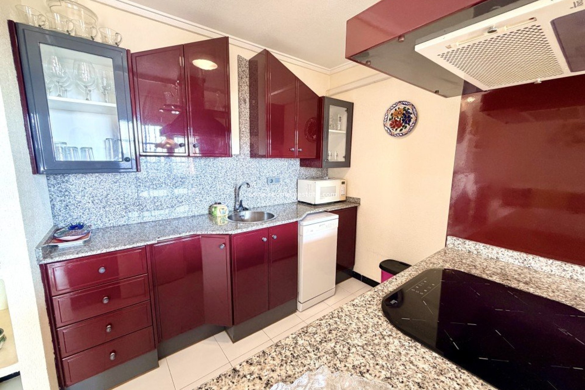 Återförsäljning - Bungalow -
Torrevieja