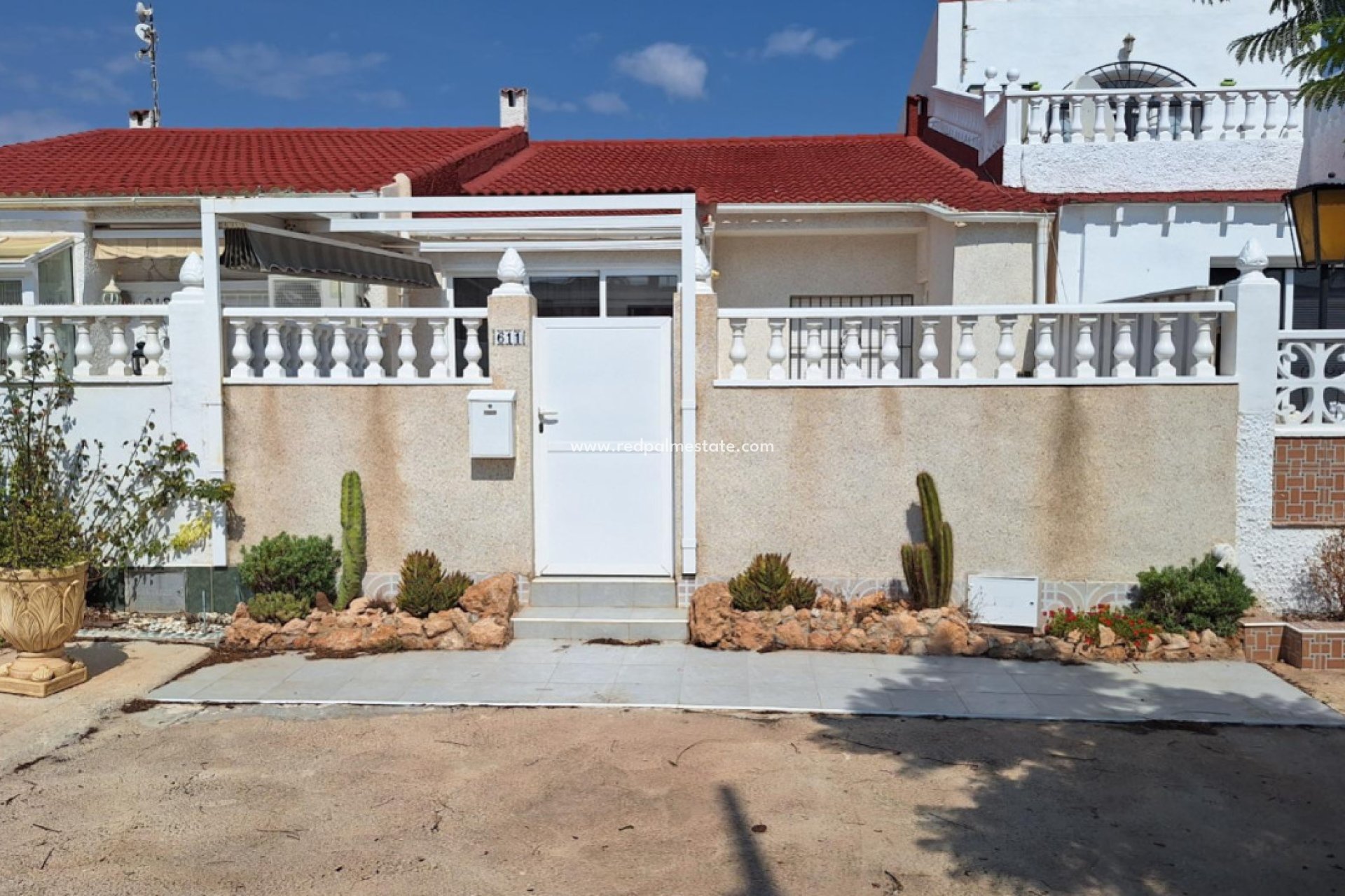 Återförsäljning - Bungalow -
Torrevieja