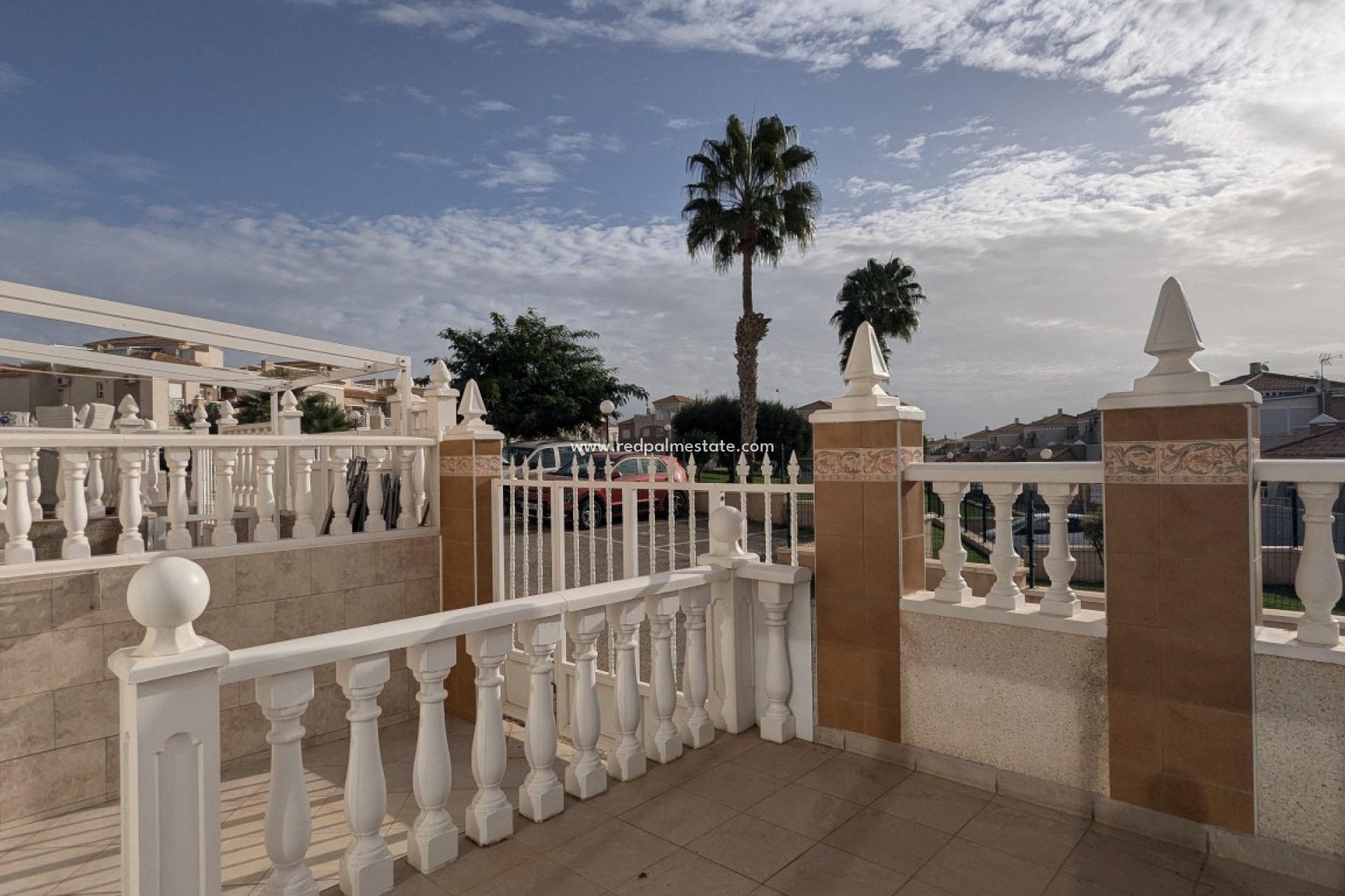 Återförsäljning - Bungalow -
Torrevieja