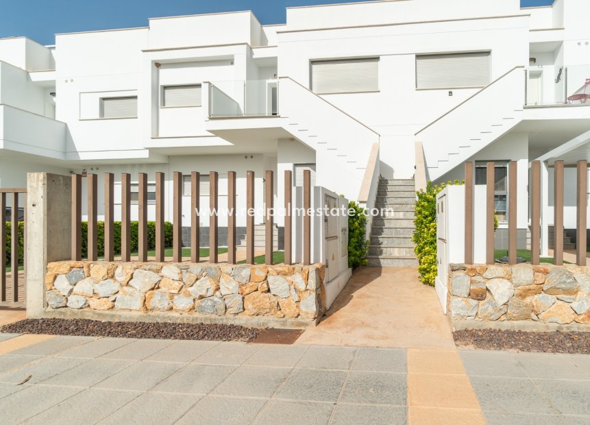Återförsäljning - Bungalow -
Vistabella Golf Entre Naranjos - Inland