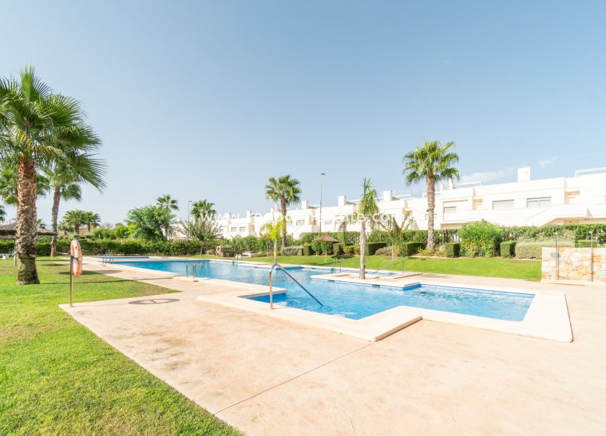 Återförsäljning - Bungalow -
Vistabella Golf Entre Naranjos - Inland