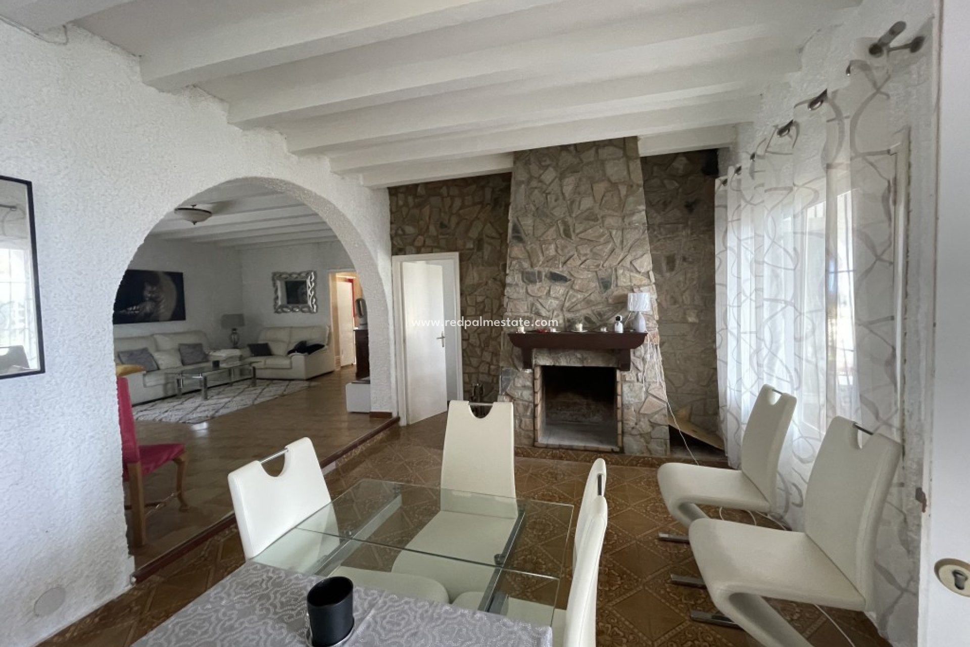 Återförsäljning - Chalet -
Orihuela Costa - Punta Prima