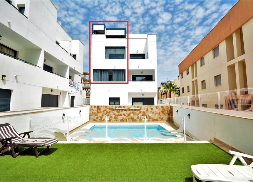 Återförsäljning - Duplex -
Guardamar del Segura - Costa Blanca