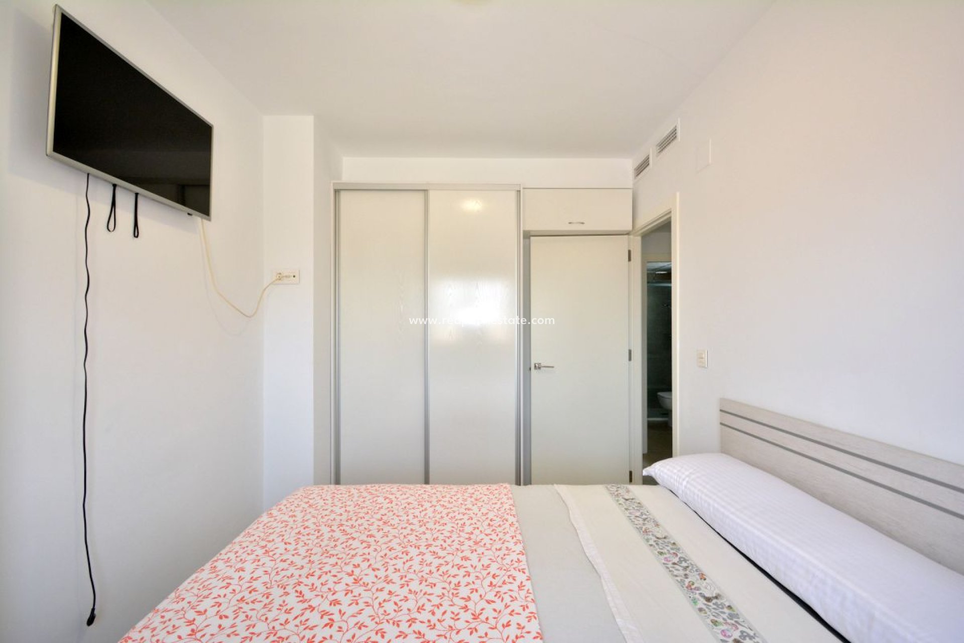 Återförsäljning - Duplex -
Guardamar del Segura - Costa Blanca