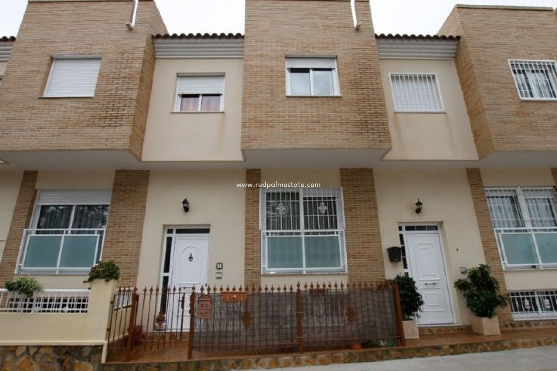 Återförsäljning - Duplex -
Montesinos - Costa Blanca