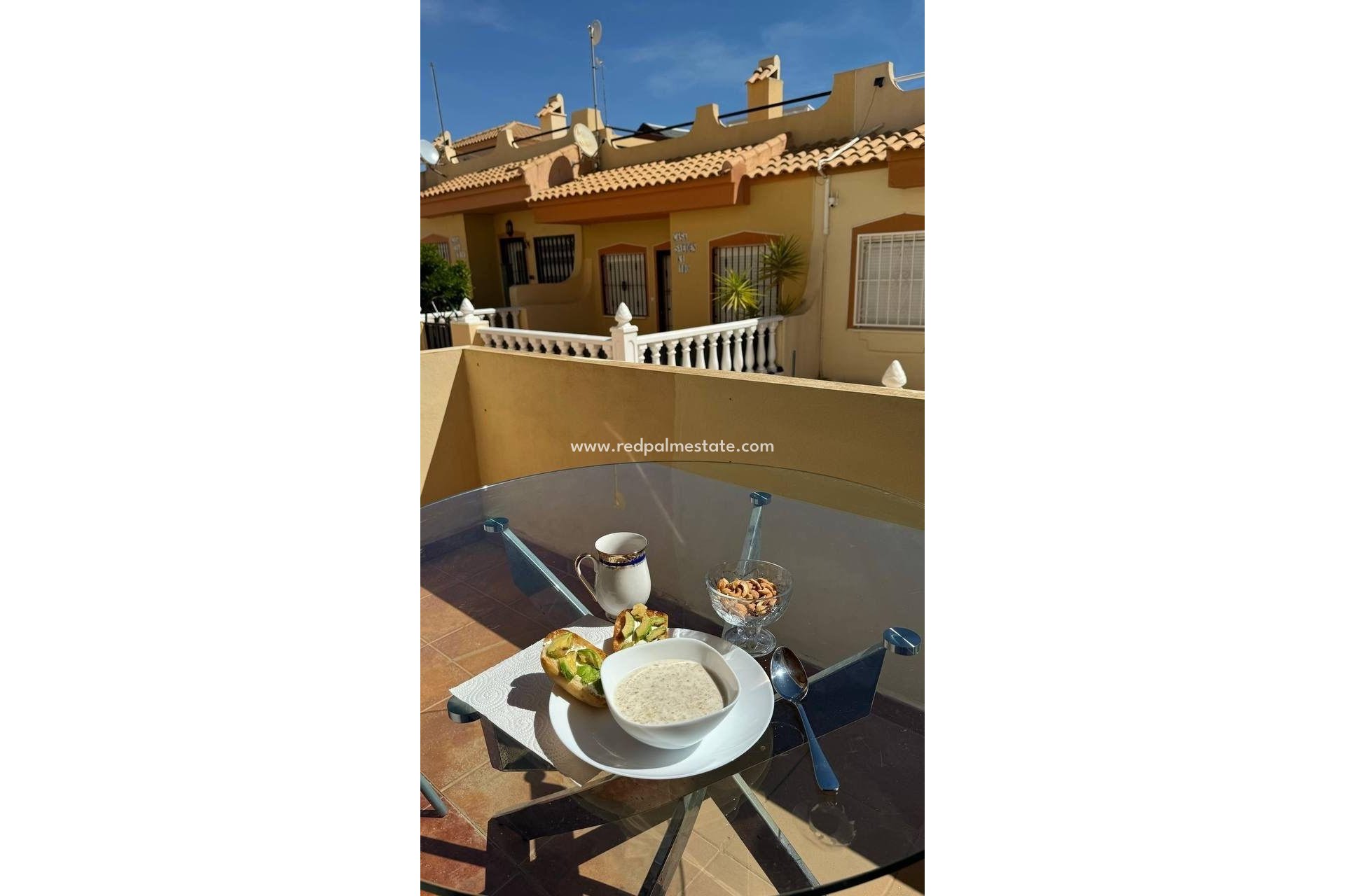 Återförsäljning - Duplex -
Orihuela Costa - La Ceñuela